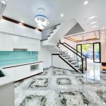 Ảnh 2 của Chào bán dãy Siêu phẩm xây mới tại tuyến 2 Ngô Gia Tự, ô tô đỗ cửa thông ngày đêm.
